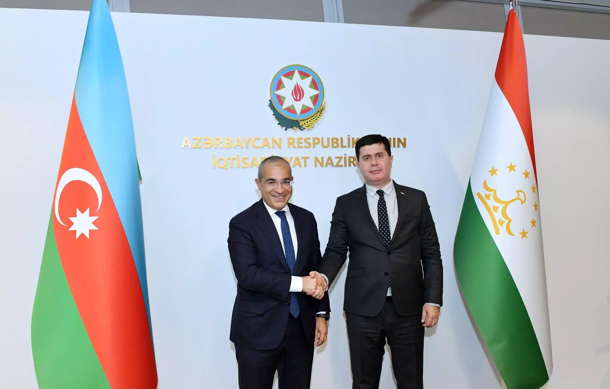 Azərbaycan Tacikistanla biznes əlaqələrini müzakirə edib - YENİLƏNİB