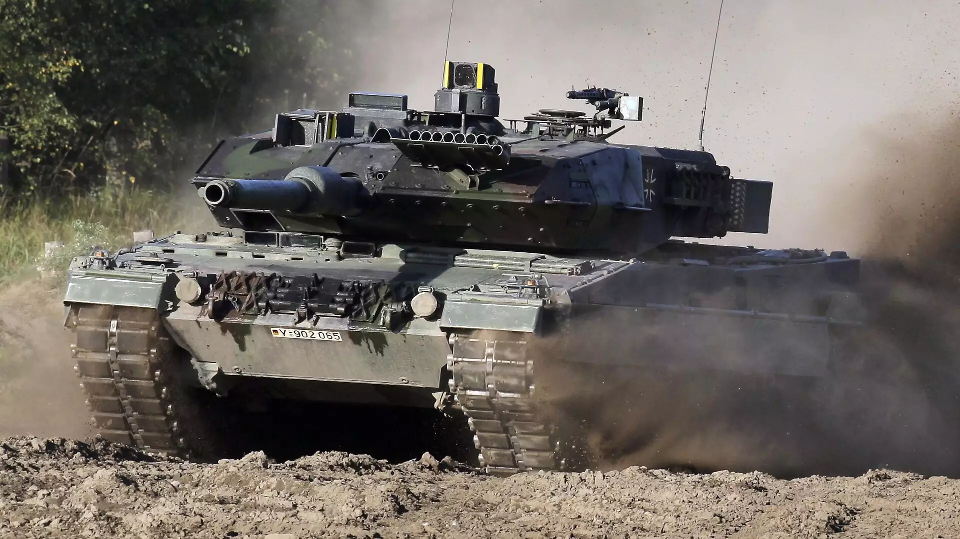 Danimarka 10 ədəd "Leopard 1" tankının ilk partiyası Ukraynaya çatdırıb