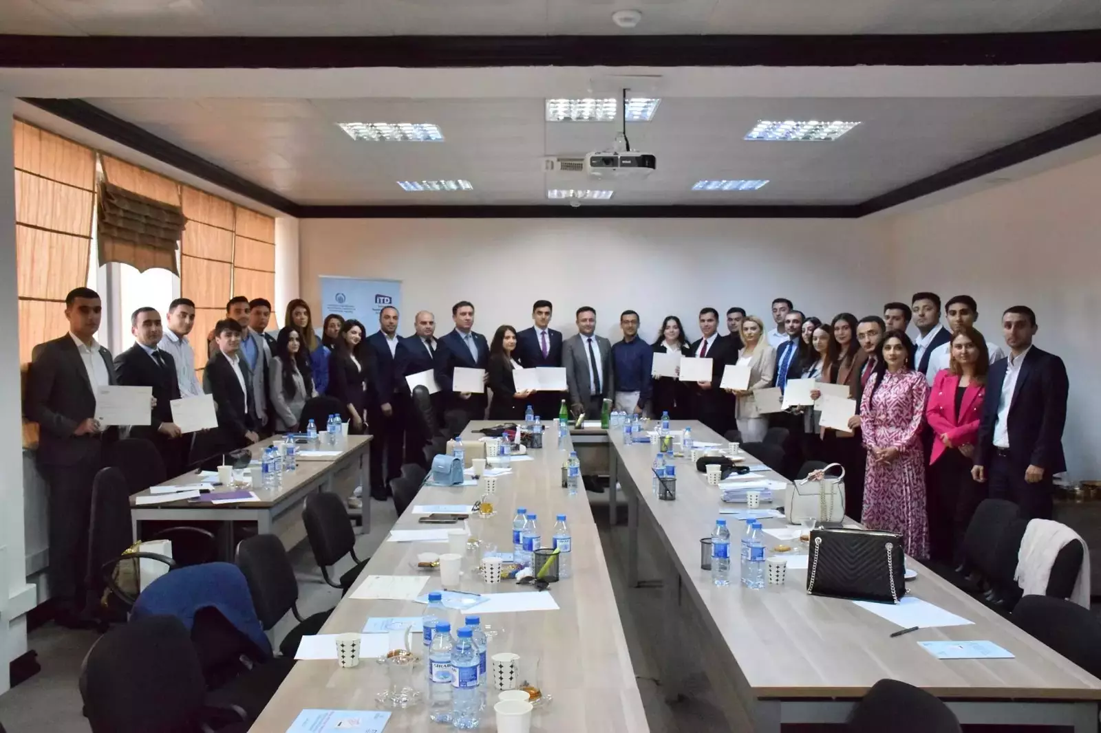 "Fake Off" layihəsinin 20 iştirakçısına Miçiqan Universitetinin sertifikatı verilib