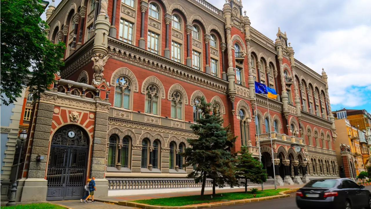 Ukrayna Milli Bankı uçot dərəcəsini endirib
