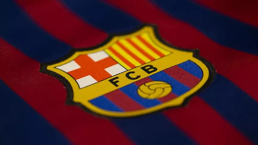 "Barselona"da  futbolçu maaşlarının üst limiti endirildi