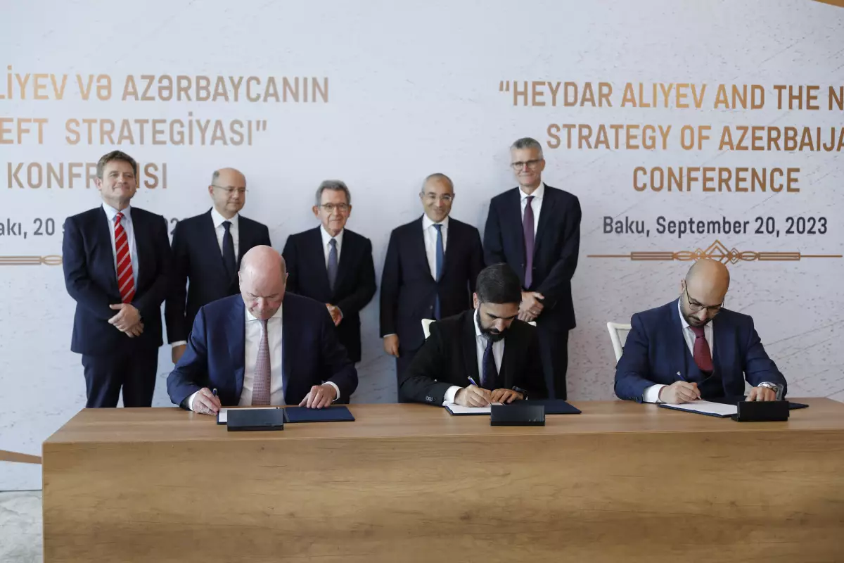 BP ilə Azərbaycan İnvestisiya Şirkəti arasında Qoşulma Sazişi imzalanıb