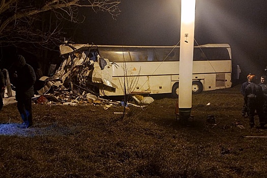 Rusiyada avtobus qəzası olub, 8 nəfər ölüb