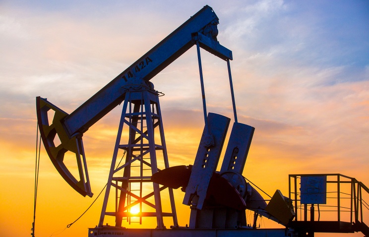 Azərbaycan neftinin qiyməti 83 dollara düşüb
