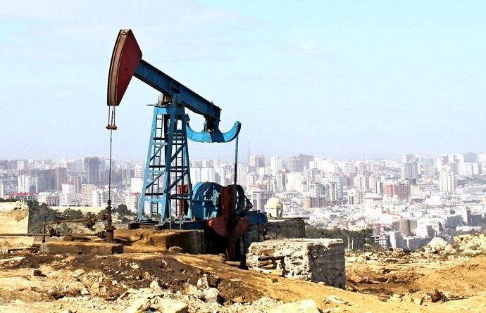Azərbaycan neftinin qiyməti bahalaşıb