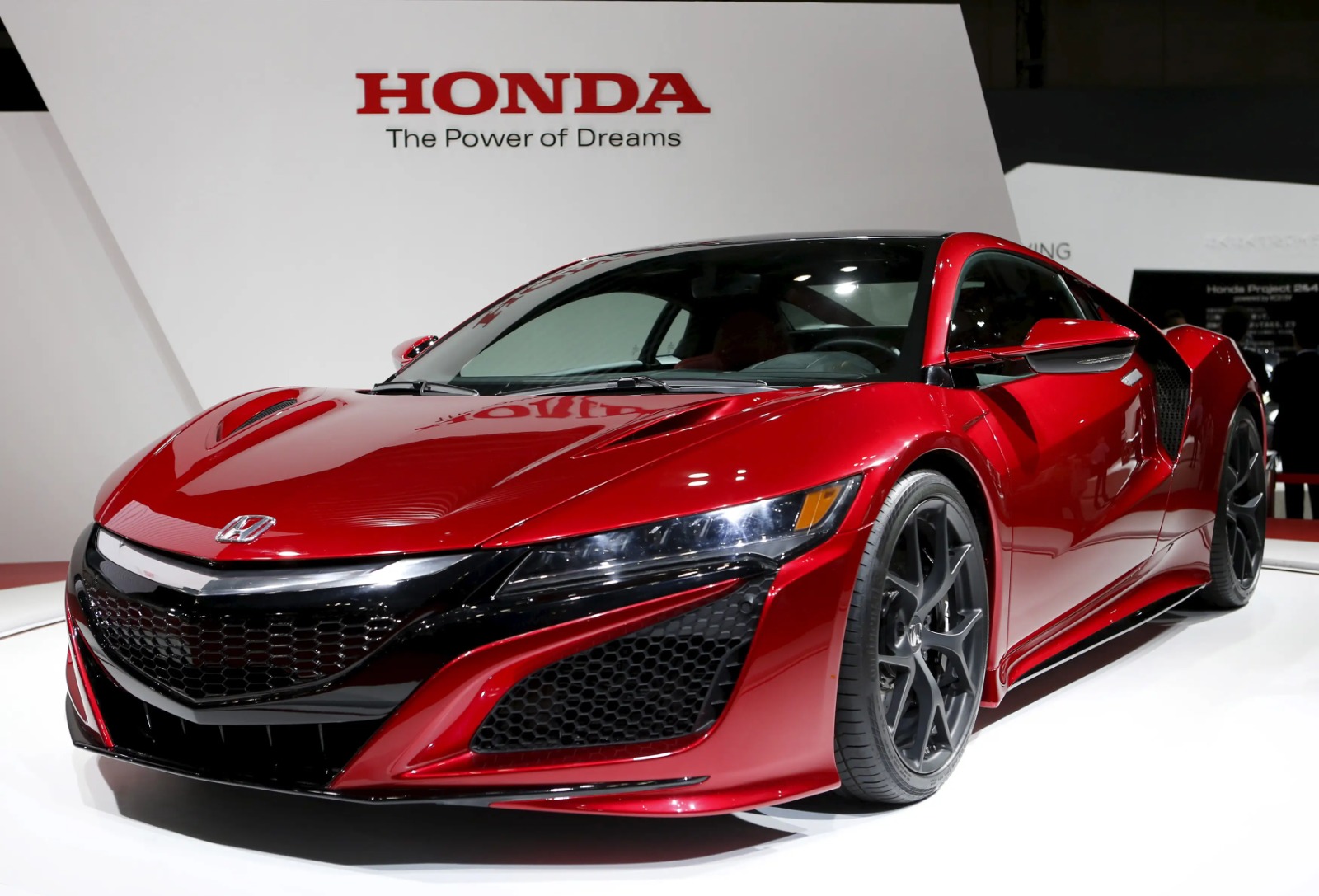 "Honda" 1 milyondan çox avtomobilini geri çağırır