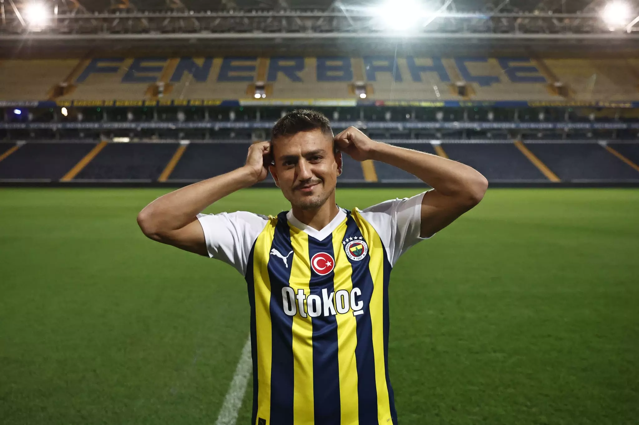 "Fənərbağça" klubu ən bahalı transferini reallaşdırdı