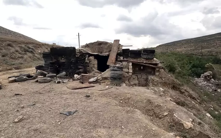 Canyataq yaşayış məntəqəsinin yaxınlığında tərk edilmiş döyüş mövqeyi - VİDEO
