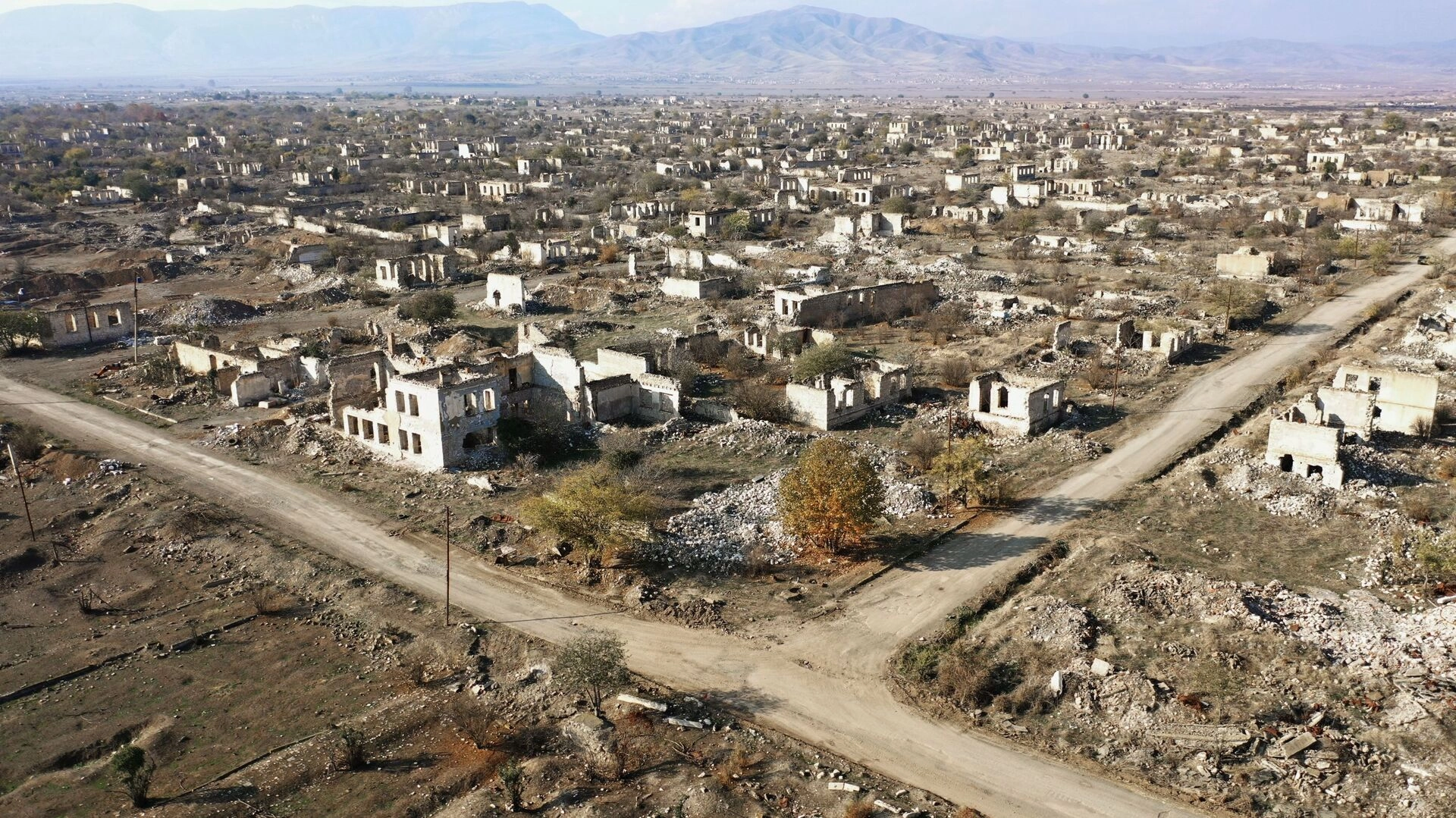 "Ətraf mühitin məhvinə görə Azərbaycan Ermənistandan kompensasiya tələb edir”