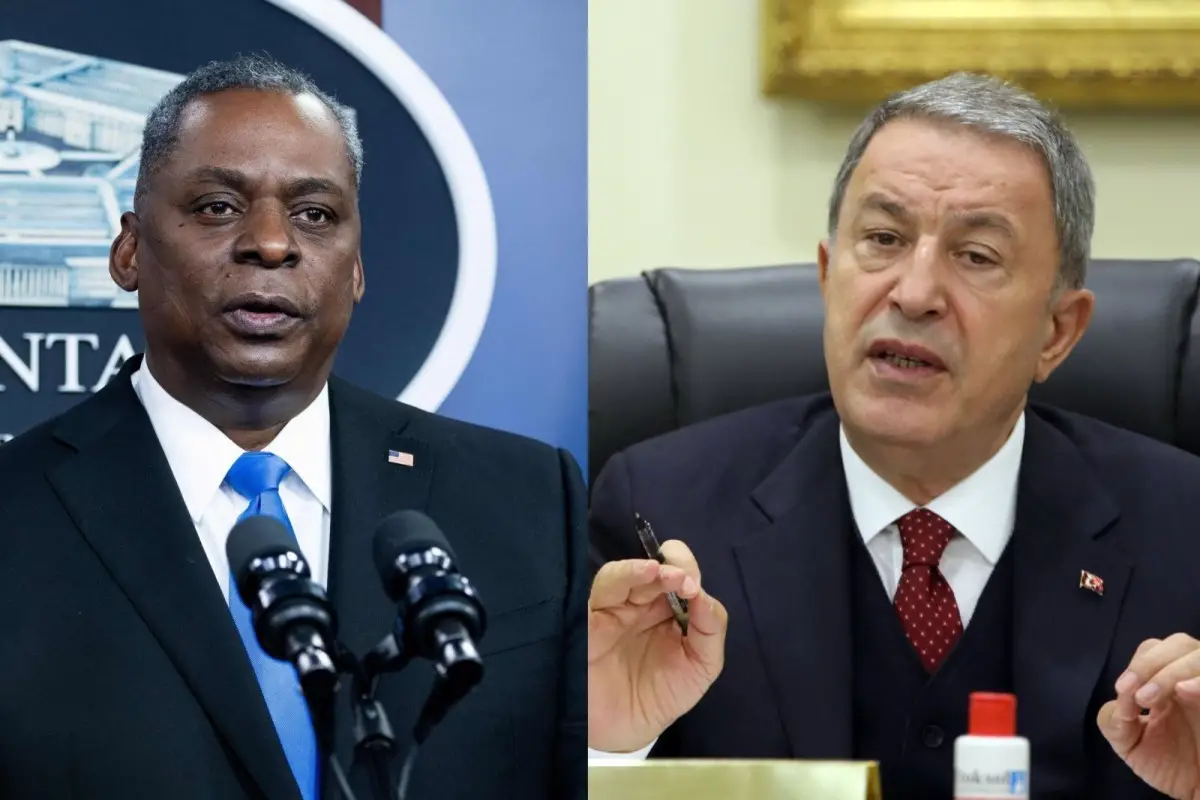 Hulusi Akar Lloyd Ceyms Ostin ilə telefonla danışıb