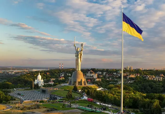 Ukrayna xarici ölkələrdən ən çox nə alıb?