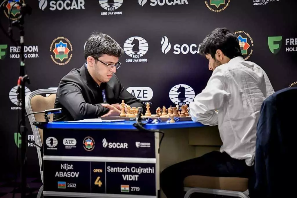 Azərbaycan şahmatçısı Dünya Kubokunda yarımfinala yüksəldi