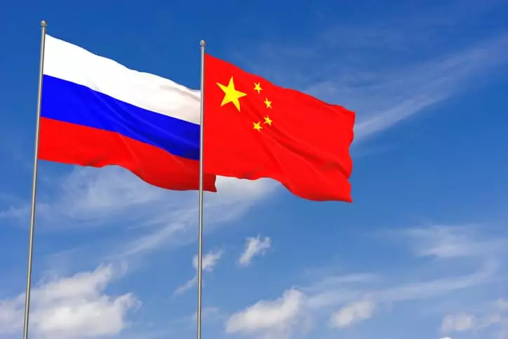 Çin səfiri Rusiya ilə təhsil sahəsində əməkdaşlığı yüksək qiymətləndirib