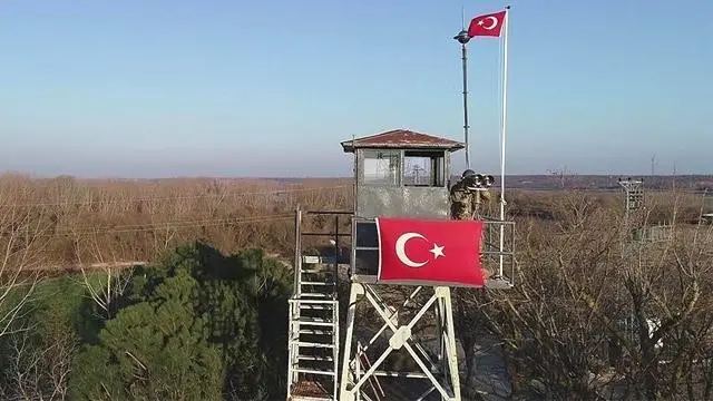 Türkiyə Yunanıstan sərhədində 2 terrorçu yaxalanıb