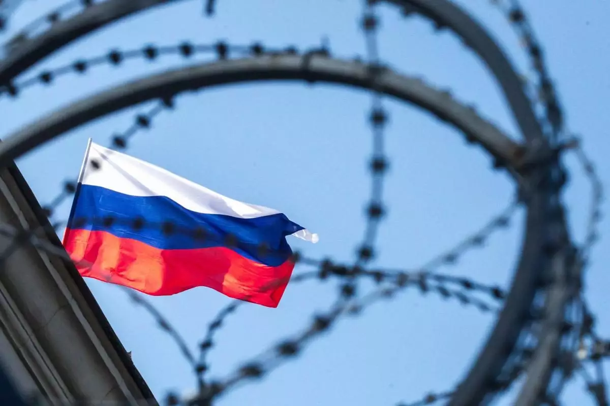 Yaponiya Rusiyaya qarşı sanksiyaları genişləndirir