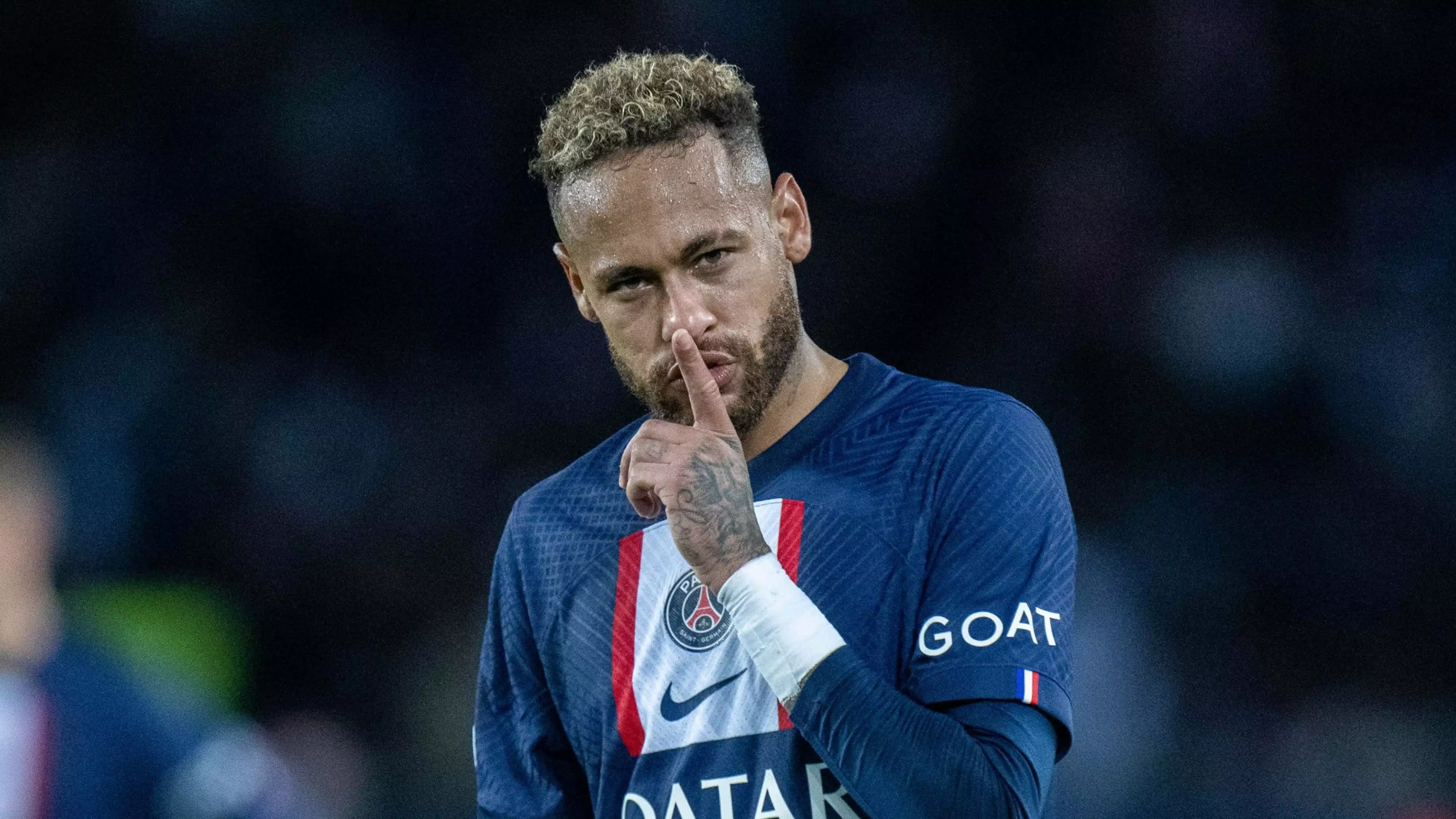 Neymar gecə klubunda dava edib