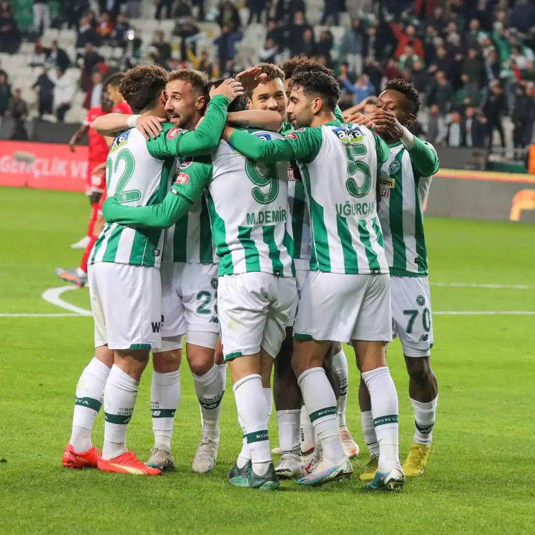 "Konyaspor" 1 xala razılaşdı