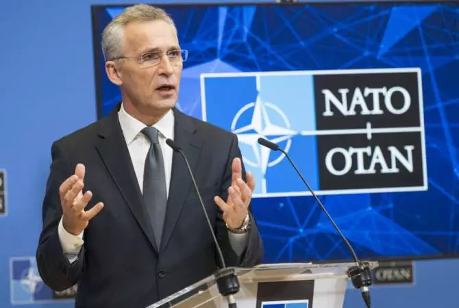 Stoltenberq: "NATO Ukraynaya çoxillik hərbi yardım proqramı qəbul edəcək"