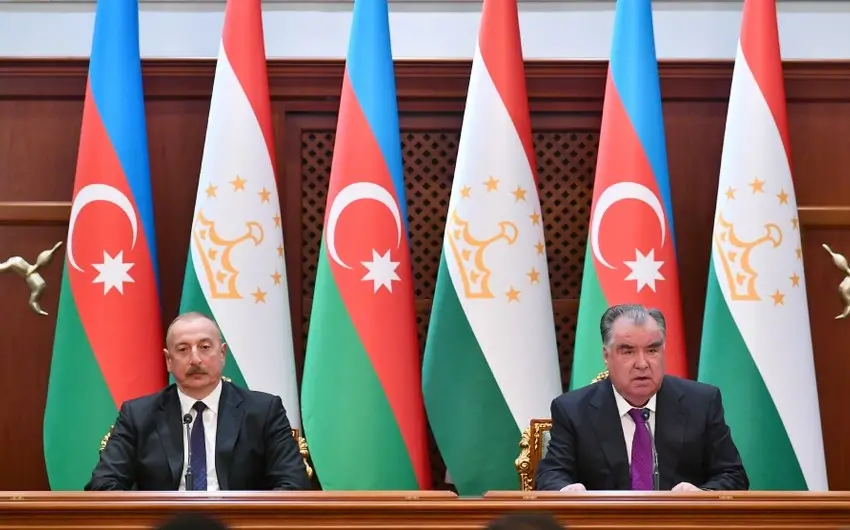 Tacikistan Prezidenti: Ölkələrimiz arasında əmtəə dövriyyəsinin həcmi malik olduğumuz potensiala uyğun deyil