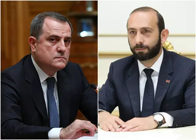 Ceyhun Bayramov və Ararat Mirzoyan arasında növbəti görüşü başlayıb