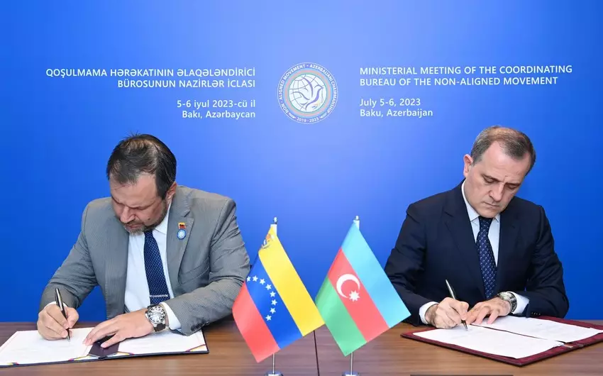 Azərbaycan və Venesuela Bolivar arasında Anlaşma Memorandumu imzalanıb (FOTO)