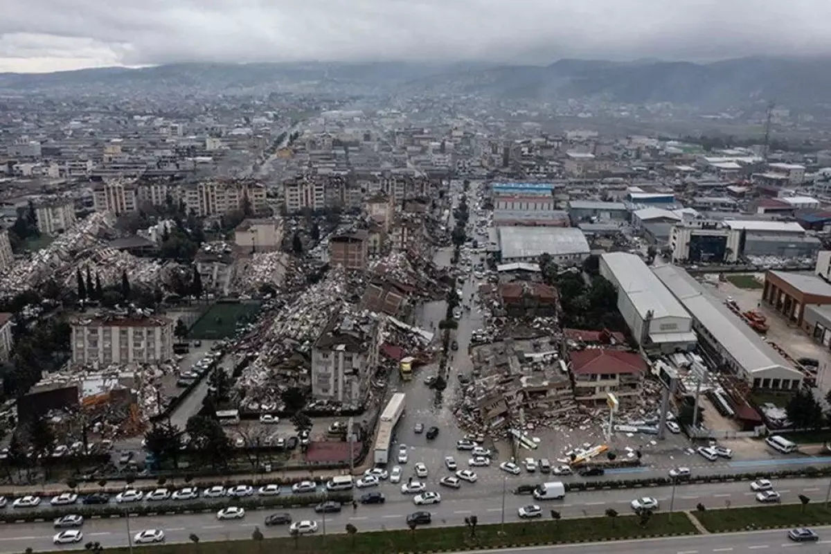 Zəlzələ bölgəsində olan 9 azərbaycanlıdan xəbər ala bilmirik - XİN