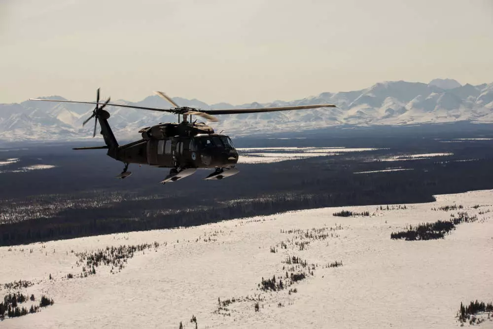 Alyaskada iki hərbi helikopter qəzaya uğrayıb