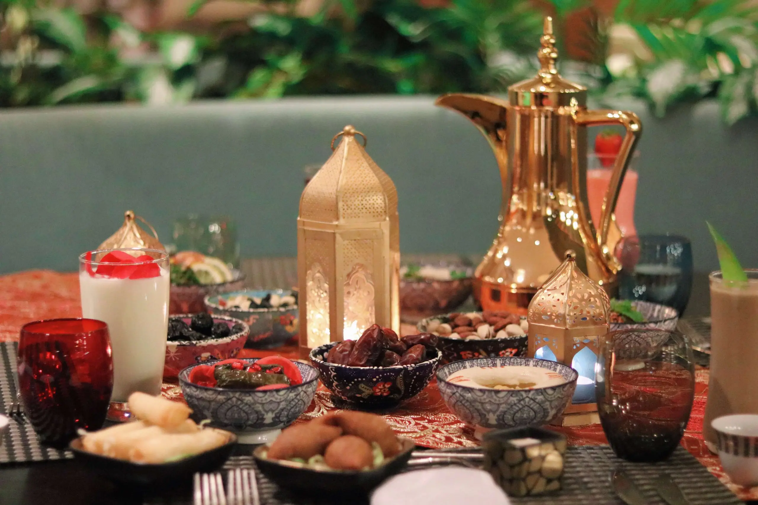 Restoranlarda iftar menyularının qiymətləri - VİDEO