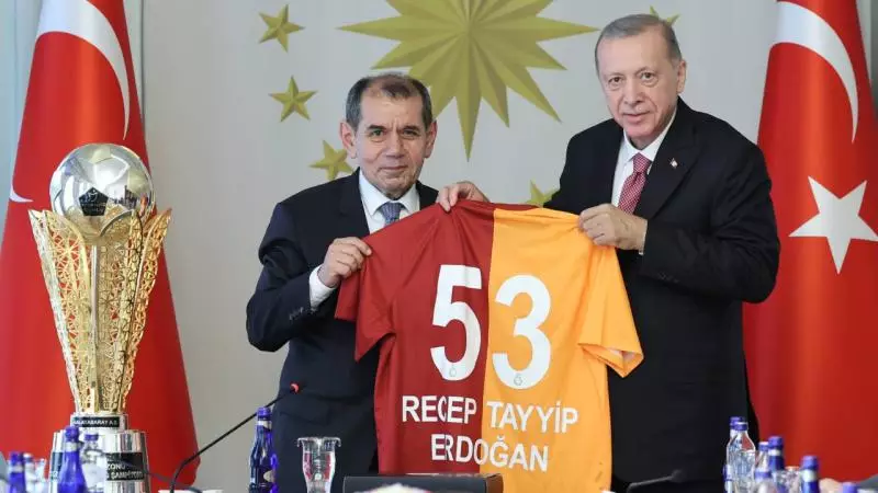 Prezident Ərdoğan “Qalatasaray”ı qəbul edib