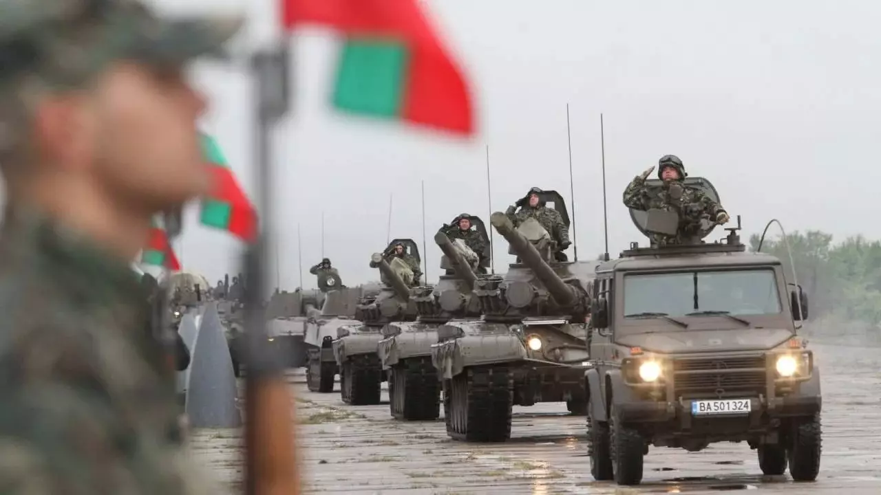 Bolqarıstan ordusunda 20% kadr çatışmazlığı var