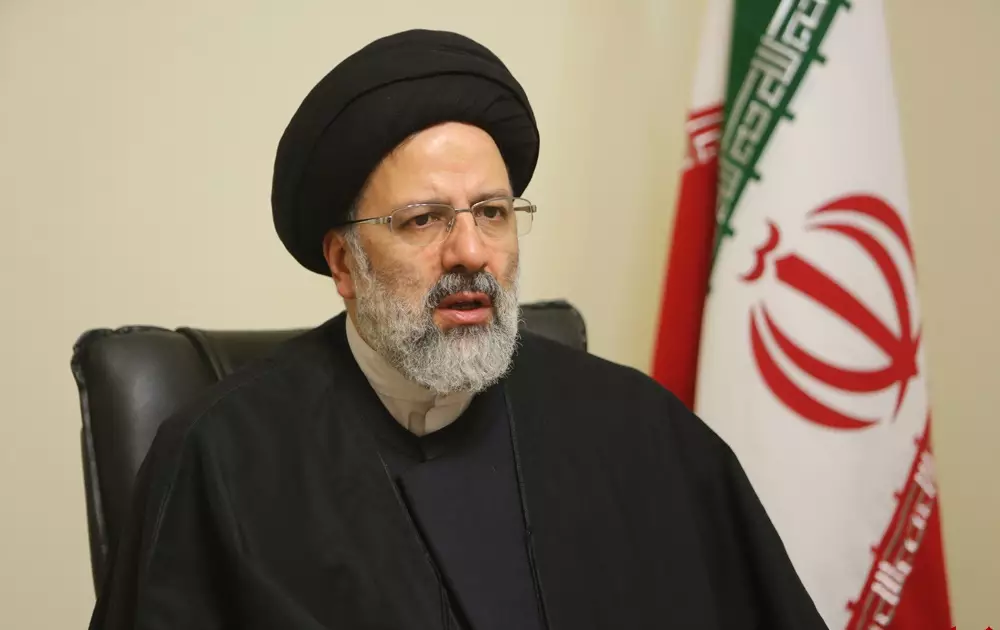 Rəisi: "İran regionda geosiyasi vəziyyətin dəyişməsinə qarşıdır"