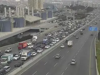 Bakıda hazırda sıxlıq müşahidə olunan yollar açıqlanıb