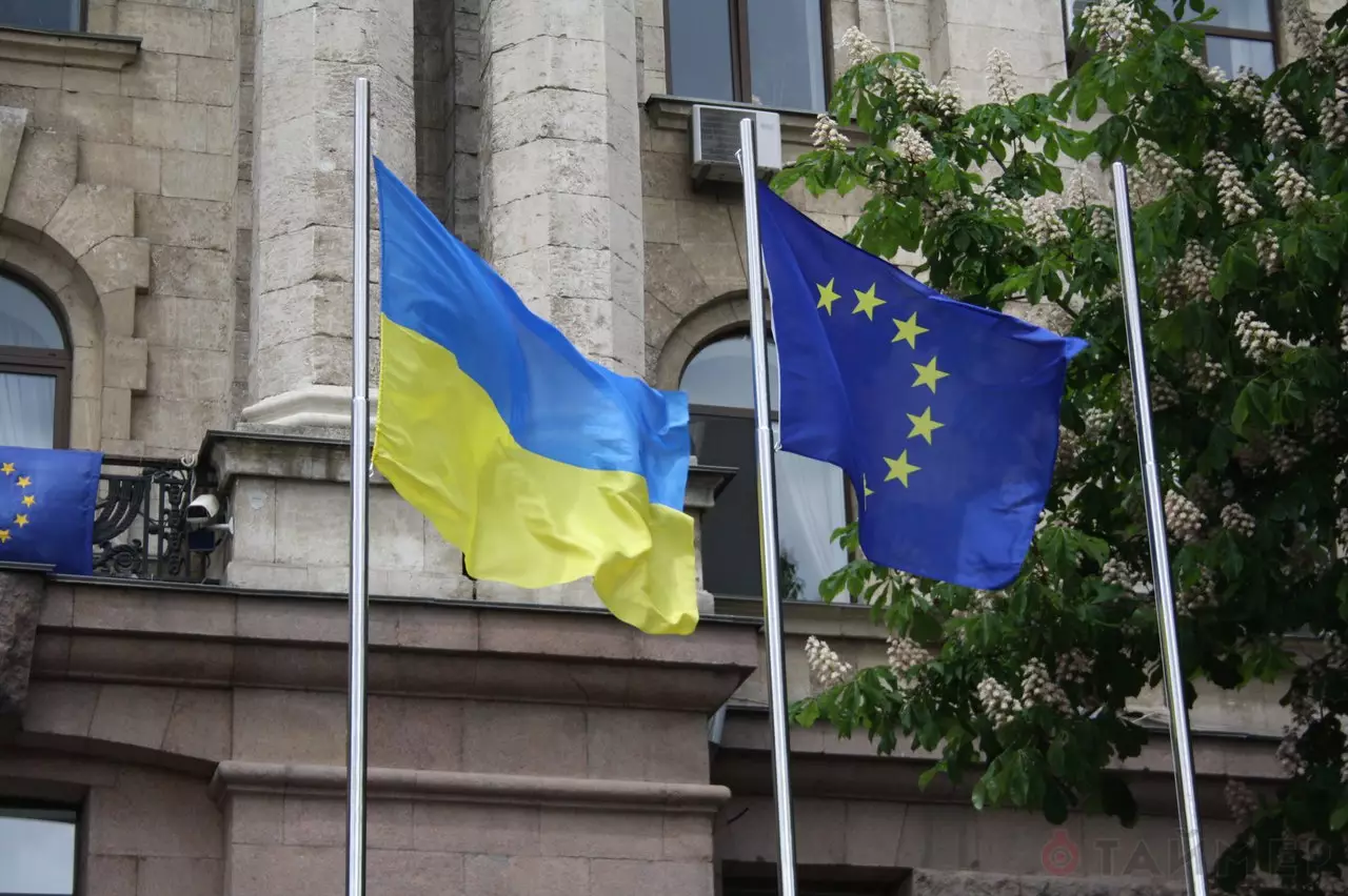 Avropa İttifaqı ukraynalıların müdafiə statusunu uzadıb