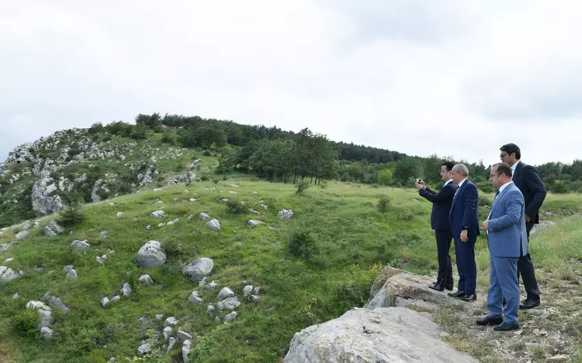 Özbəkistan nümayəndə heyəti Şuşada həyata keçirilən bərpa və yenidənqurma işləri ilə tanış olub (FOTO)