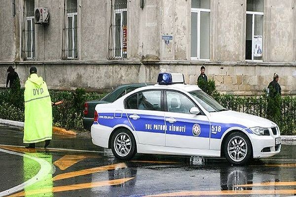 Yol Polisindən hava şəraiti ilə bağlı sürücülərə XƏBƏRDARLIQ