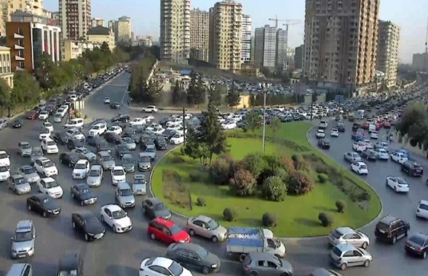 Bakıda sıxlıq olan yollar-SİYAHI