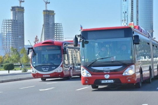 İctimai nəqliyyat şagird və müəllimlər üçün pulsuz olsun - TƏKLİF