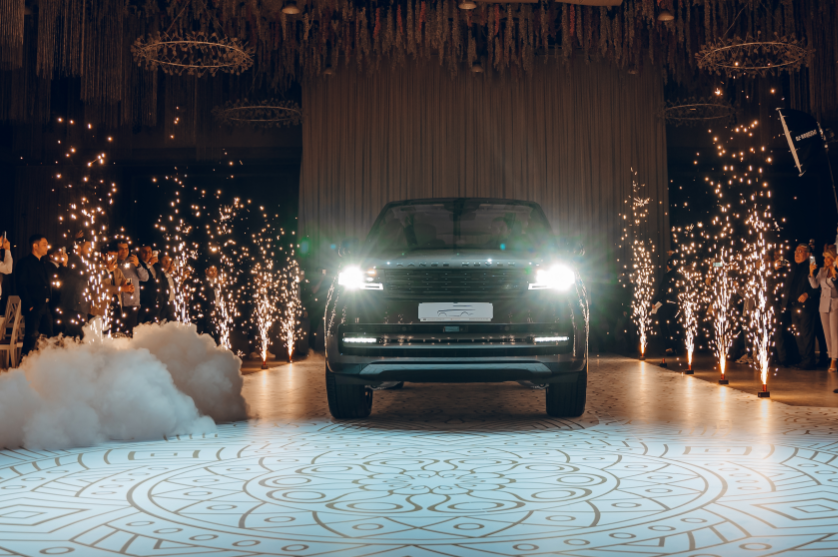 Bakıda YENİ RANGE ROVER modelinin təqdimatı keçirildi - FOTO/VİDEO