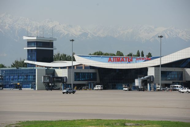 Almatı hava limanı fəaliyyətini dayandırıb