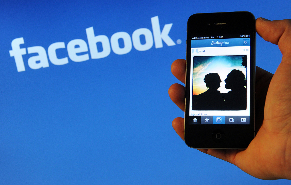 Facebook-da 7 milyon insanın səhifəsi sındırılıb