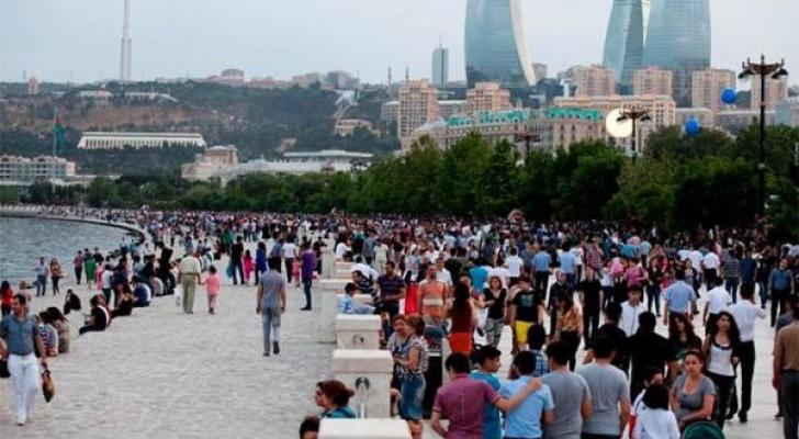 Azərbaycana gələn turistlərin sayı azalıb
