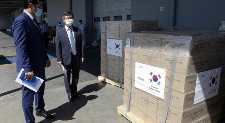 Koreyadan Azərbaycana 350 min qoruyucu maska gətirildi