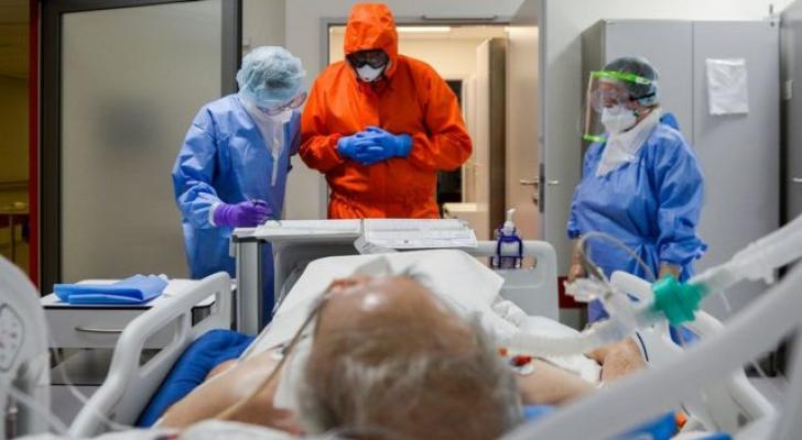 Daha 31 nəfər koronavirusdan öldü: 2981 yeni yoluxma - FOTO