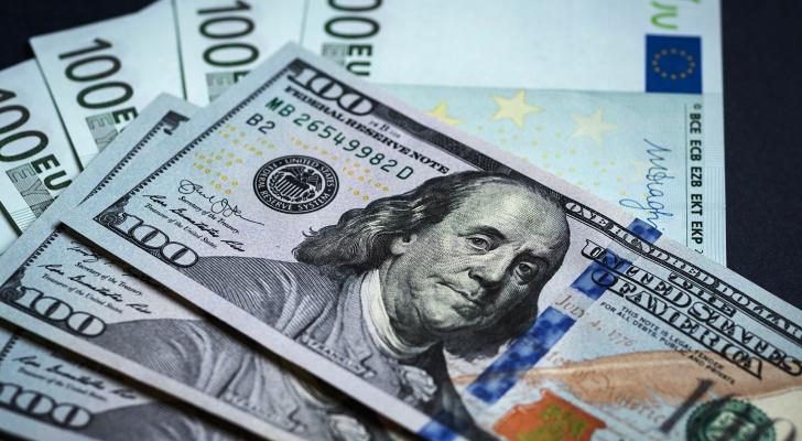 Dövlət Neft Fondu dollar satışını kəskin azaldıb - RƏSMİ