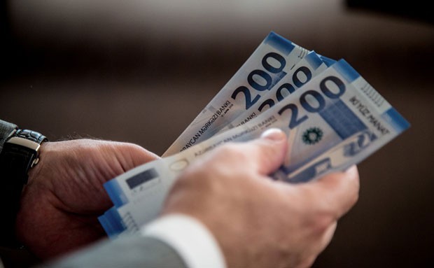 Banklarda kredit-depozit faiz fərqi kəskin böyüyüb