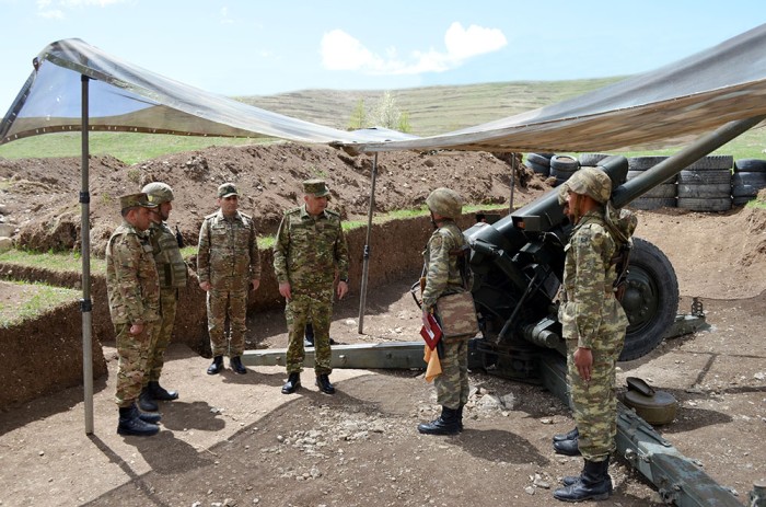 Kərim Vəliyev Kəlbəcərdə döyüş hazırlığını yoxladı - FOTO