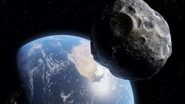 Yerə təhlükəli asteroid yaxınlaşır