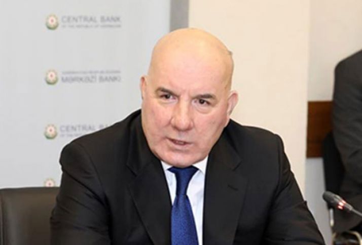 Elman Rüstəmov Mərkəzi Bankı tərk etdi