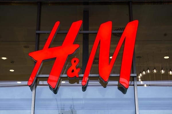 “H&M” ilk 3D mağazasını açır