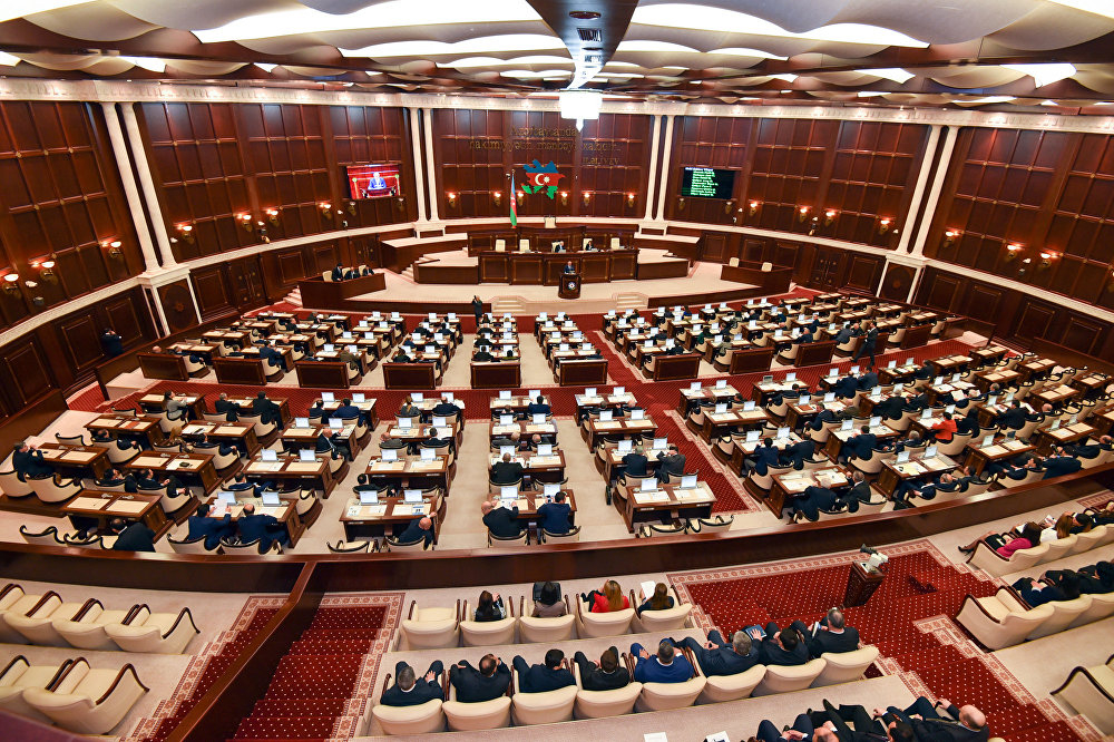 Parlament bir neçə sazişi TƏSDİQLƏDİ